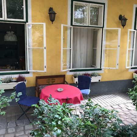 70M² Grosses Apartment Mit Gartenzugang เวียนนา ภายนอก รูปภาพ
