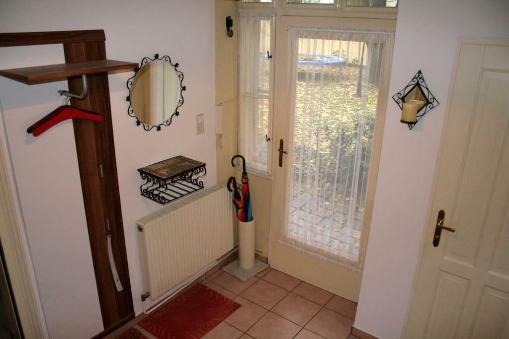 70M² Grosses Apartment Mit Gartenzugang เวียนนา ภายนอก รูปภาพ