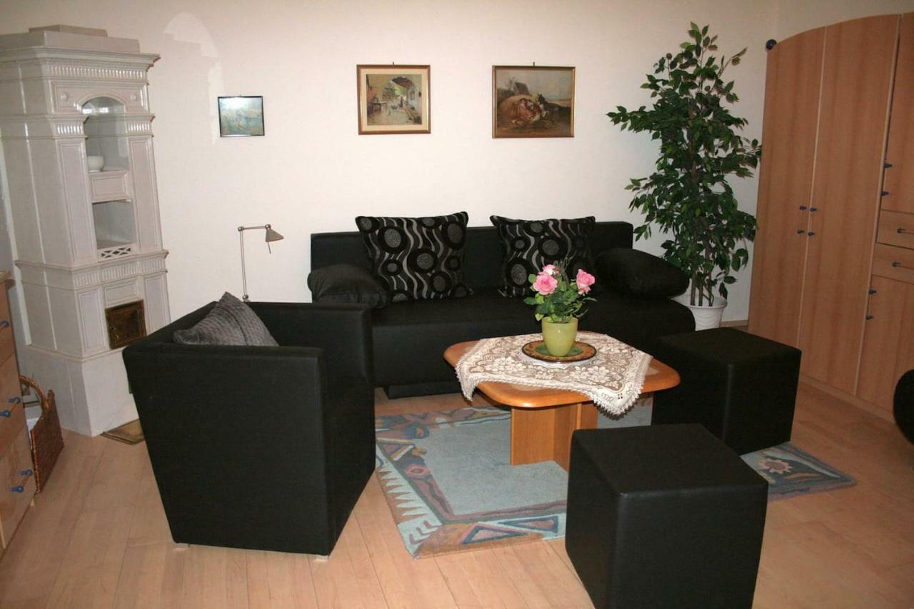 70M² Grosses Apartment Mit Gartenzugang เวียนนา ภายนอก รูปภาพ